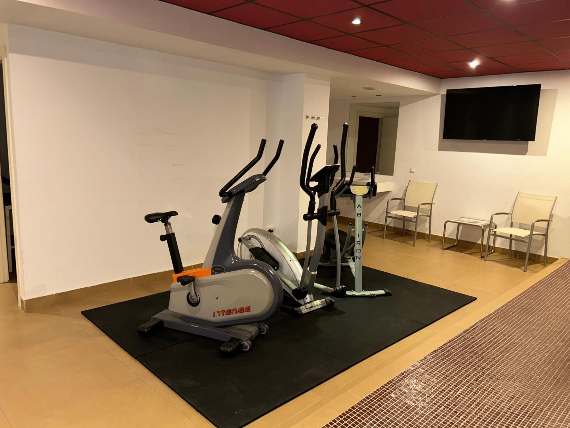 Hotel Sercotel Plana Parc Alquerias Del Nino Perdido Ngoại thất bức ảnh